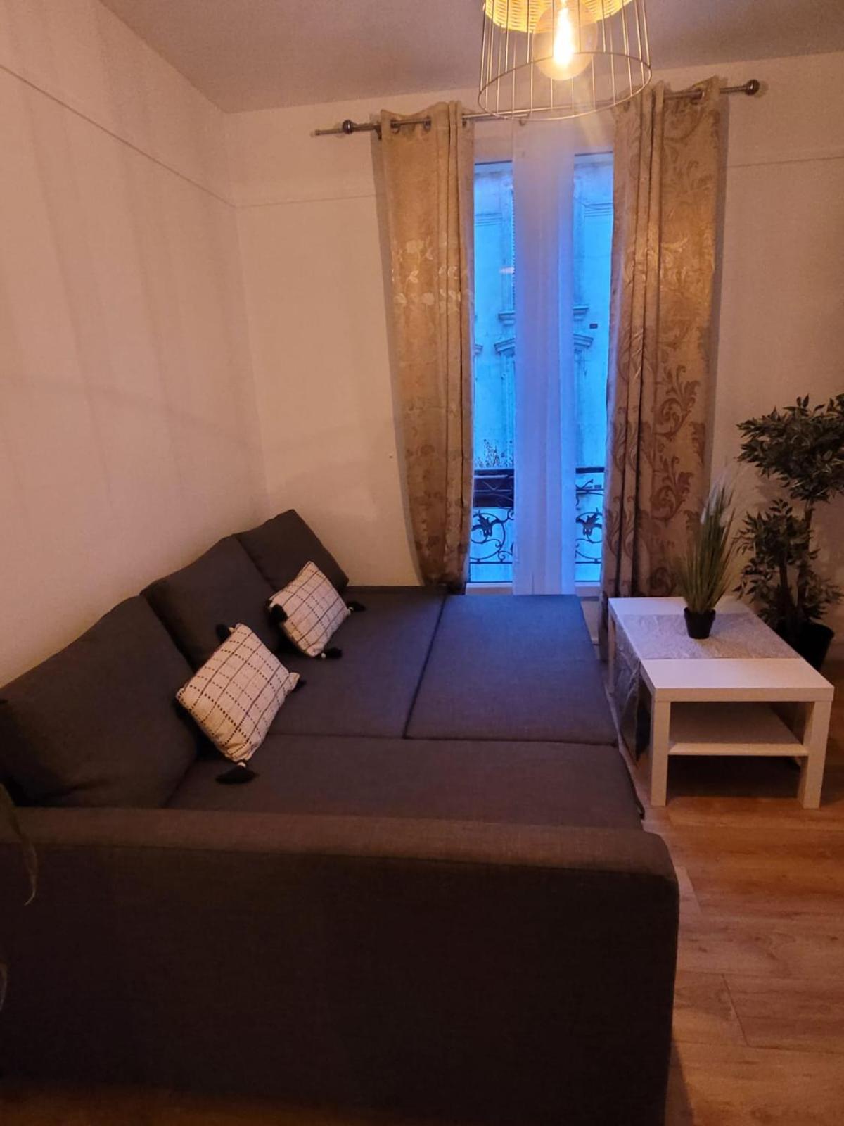 Charmant Appartement Pres De Montmartre 2 Παρίσι Εξωτερικό φωτογραφία