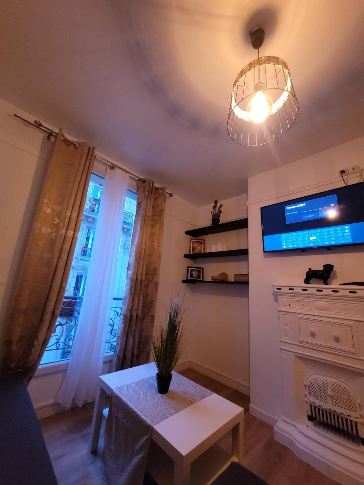 Charmant Appartement Pres De Montmartre 2 Παρίσι Εξωτερικό φωτογραφία